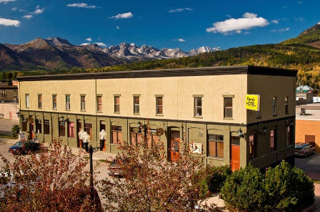 FernieHotelandPubSummer